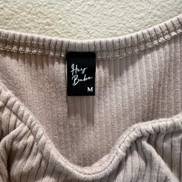 Hey Babe Beige Knit Ribbed Long Sleeve Ruched Midi Dress Size M - Picture 3 of 5